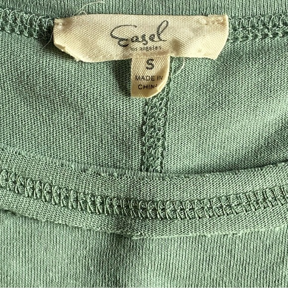 Easel Pocket Tee Green Cotton Oversized Womens Size Small Drop Shoulder Top - Picture 6 of 8